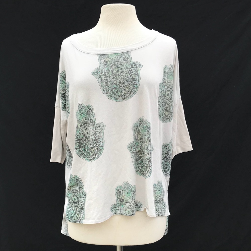 Chaser: Green Hamsa 3/4 Sleeve